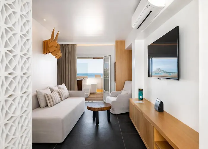 Hotel Kosmoplaz Platys Gialos (Mykonos)