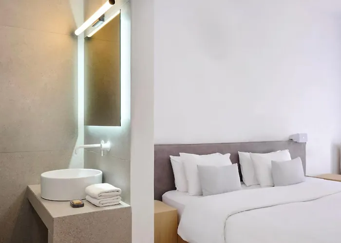 Kosmoplaz 4* Platys Gialos (Mykonos)