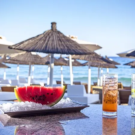 Otel Mykonos Kosmoplaz 4*