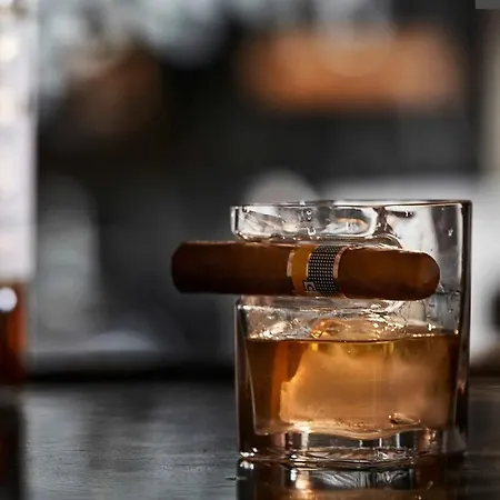 Otel Mykonos Kosmoplaz 4*