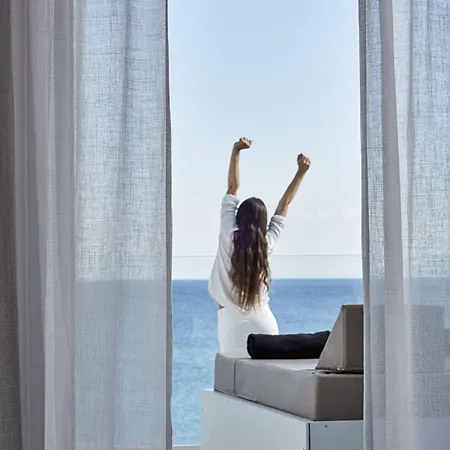 Otel Mykonos Kosmoplaz 4*