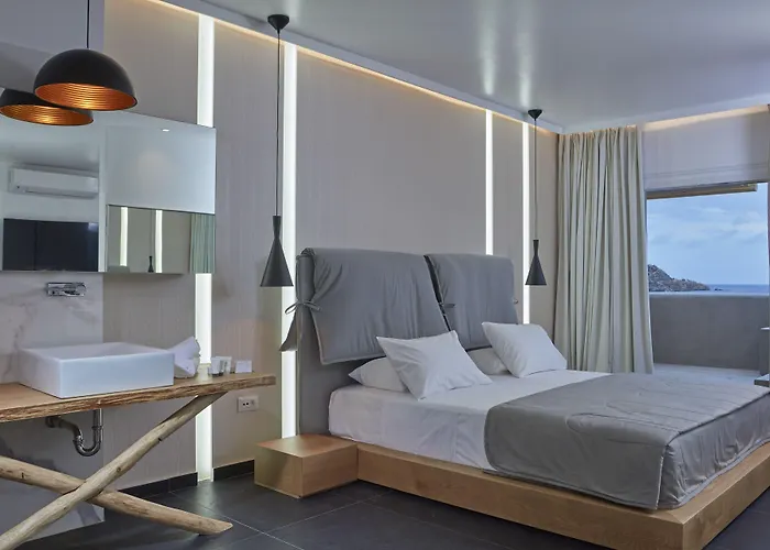 Mykonos Kosmoplaz بلاتيس يالوس