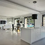 Kosmoplaz Platys Gialos (Mykonos)