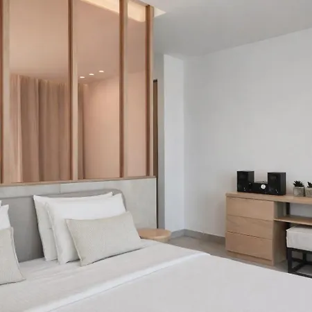 Kosmoplaz 4* Platys Gialos (Mykonos)