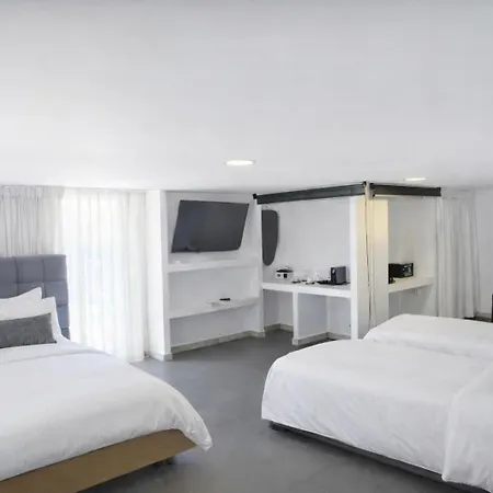 Mykonos Kosmoplaz