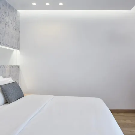 Mykonos Kosmoplaz 4* 普拉迪斯亚罗斯