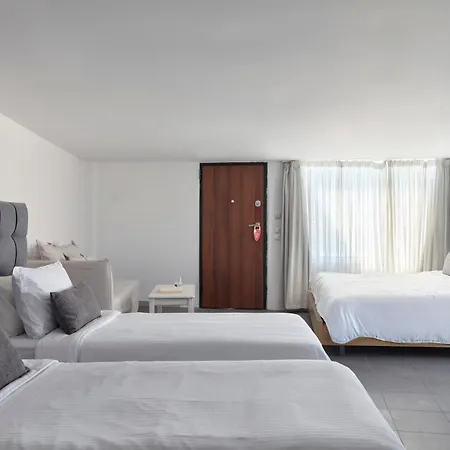 Hotel Mykonos Kosmoplaz Platys Gialos (Mykonos)