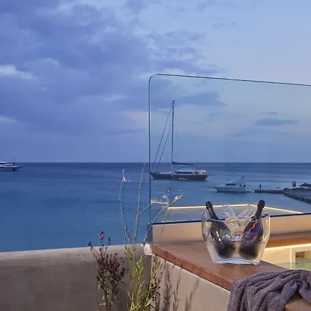 Mykonos Kosmoplaz Hotel 4*
