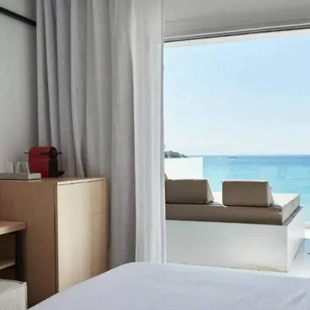 Kosmoplaz 4* Mykonos Town