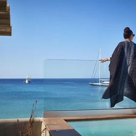 Kosmoplaz 4* Mykonos Town