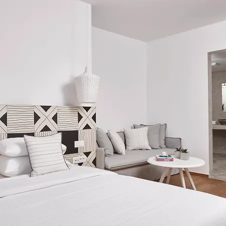 Kosmoplaz Hotel 4*